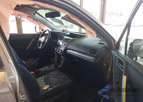 2015 Subaru Forester 2.5I Premium z USA, uszkodzony, nr VIN JF2SJADC2FH505338